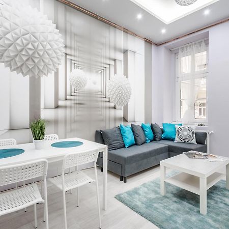 Cozy 2 Bedroom 2 Bathroom Apartment In The City Centre Будапеща Екстериор снимка