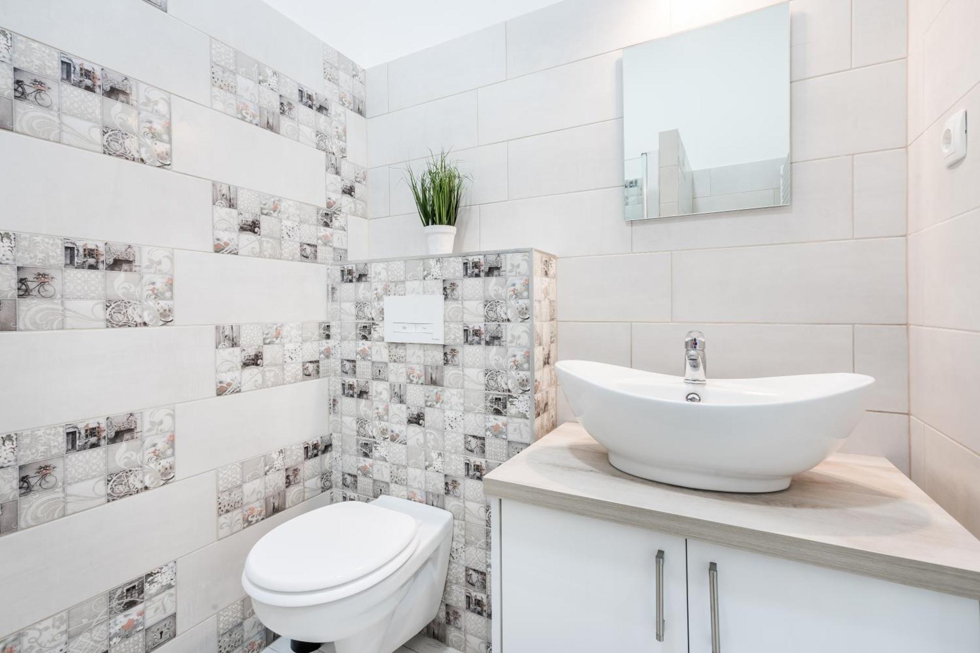 Cozy 2 Bedroom 2 Bathroom Apartment In The City Centre Будапеща Екстериор снимка